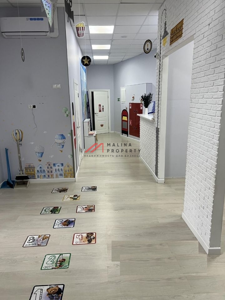 Аренда торгового помещения в ЖК "Эталон-Сити" 