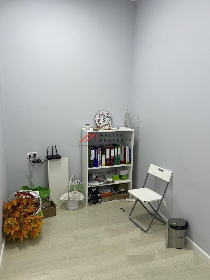 Аренда торгового помещения в ЖК "Эталон-Сити" 