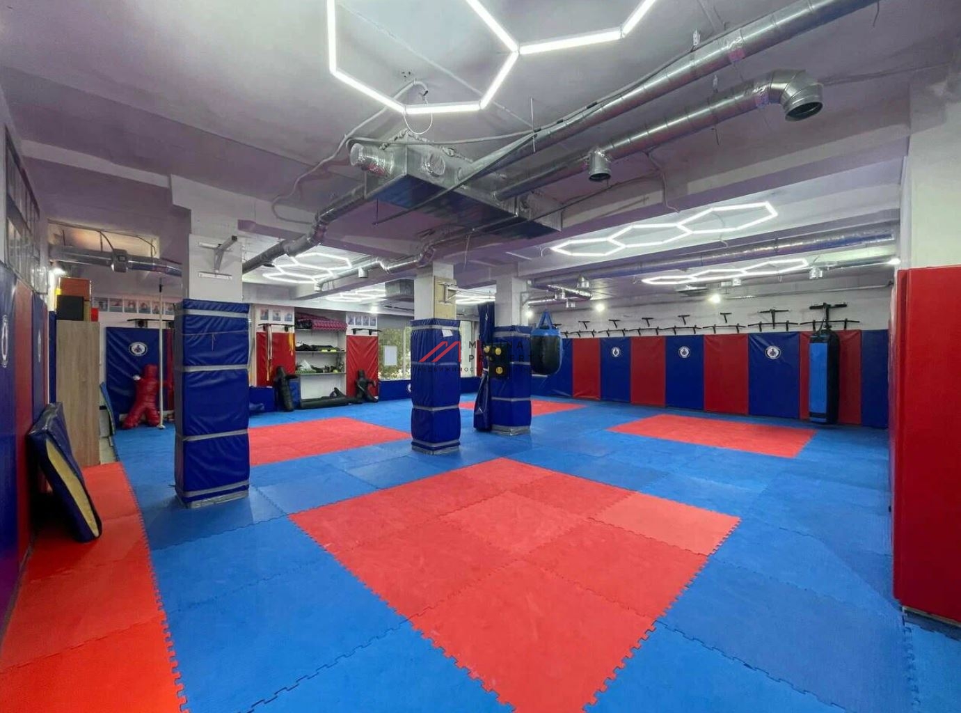 Аренда торгового помещения на Лермонтовском проспекте