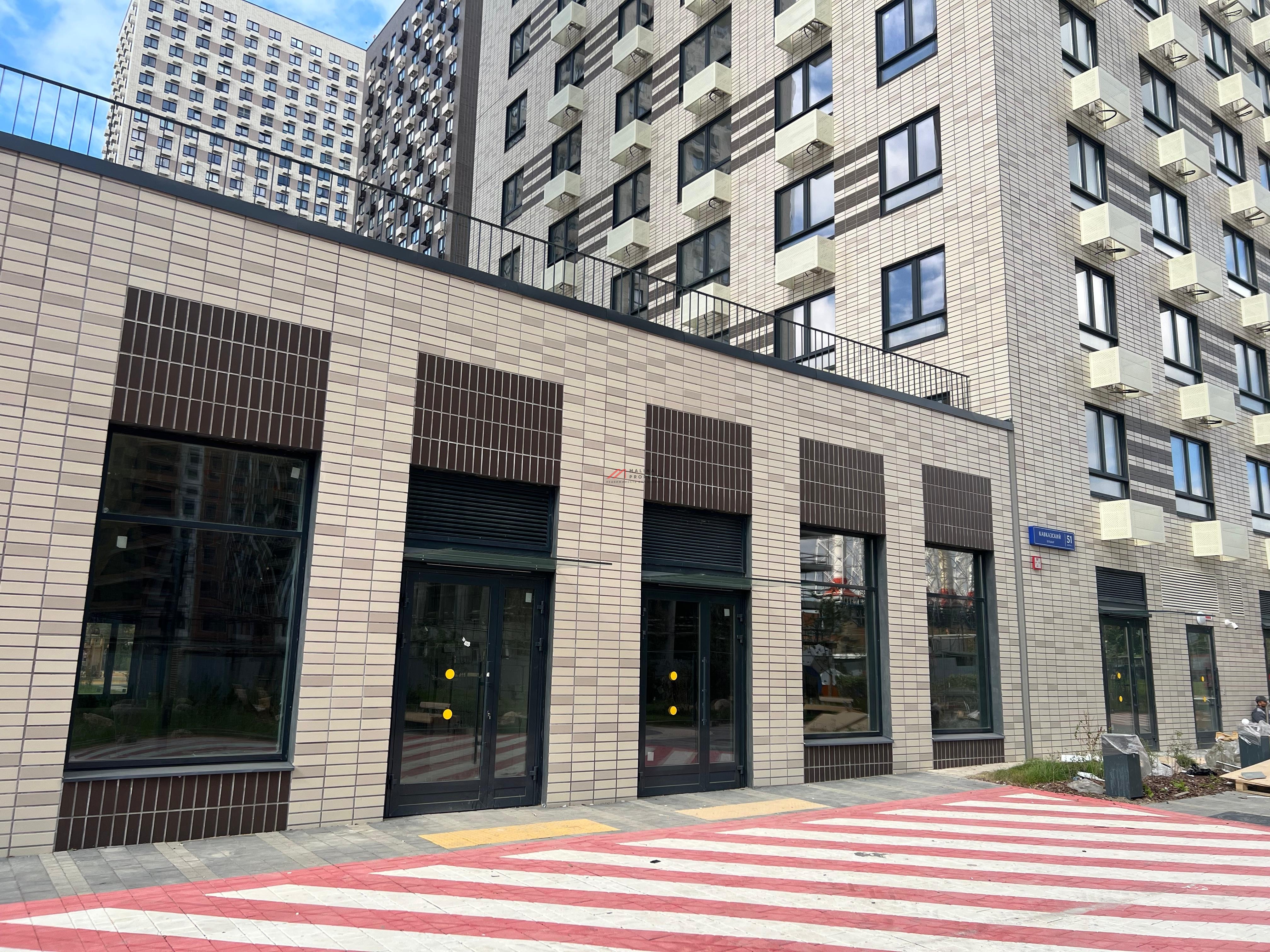 Продажа торгового помещения с арендатором Дикси GO