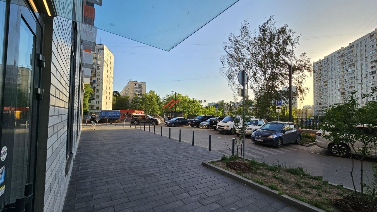 Аренда помещения на 1 линии ЖК "Дмитровский Парк"