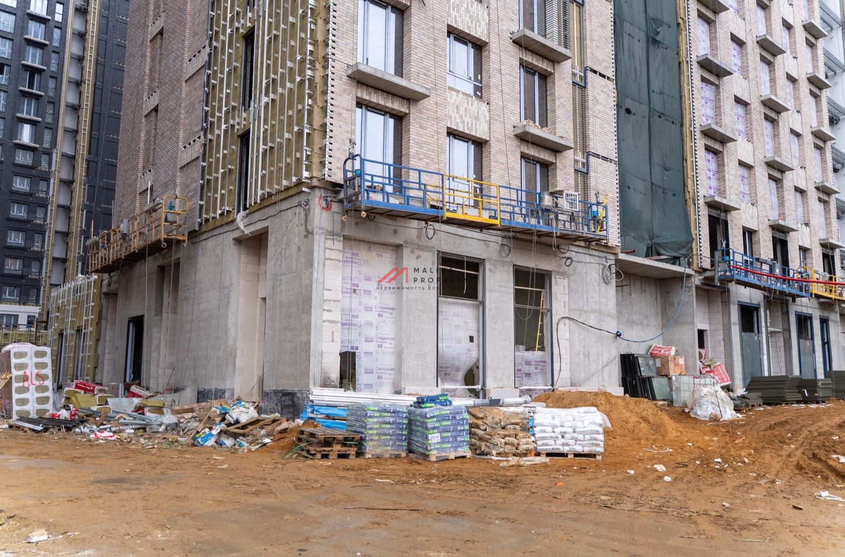 Продажа помещения с аптекой Нео-фарм в ЖК "Селигер Сити"