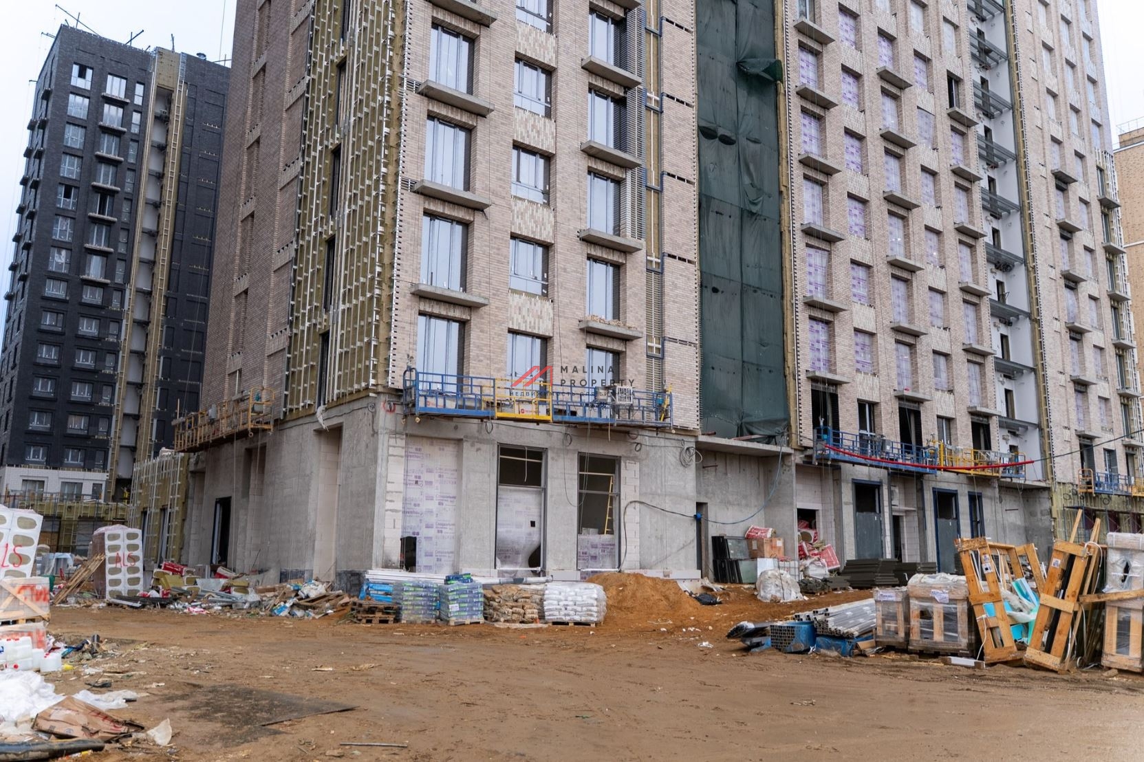 Продажа помещения с аптекой Нео-фарм в ЖК "Селигер Сити"