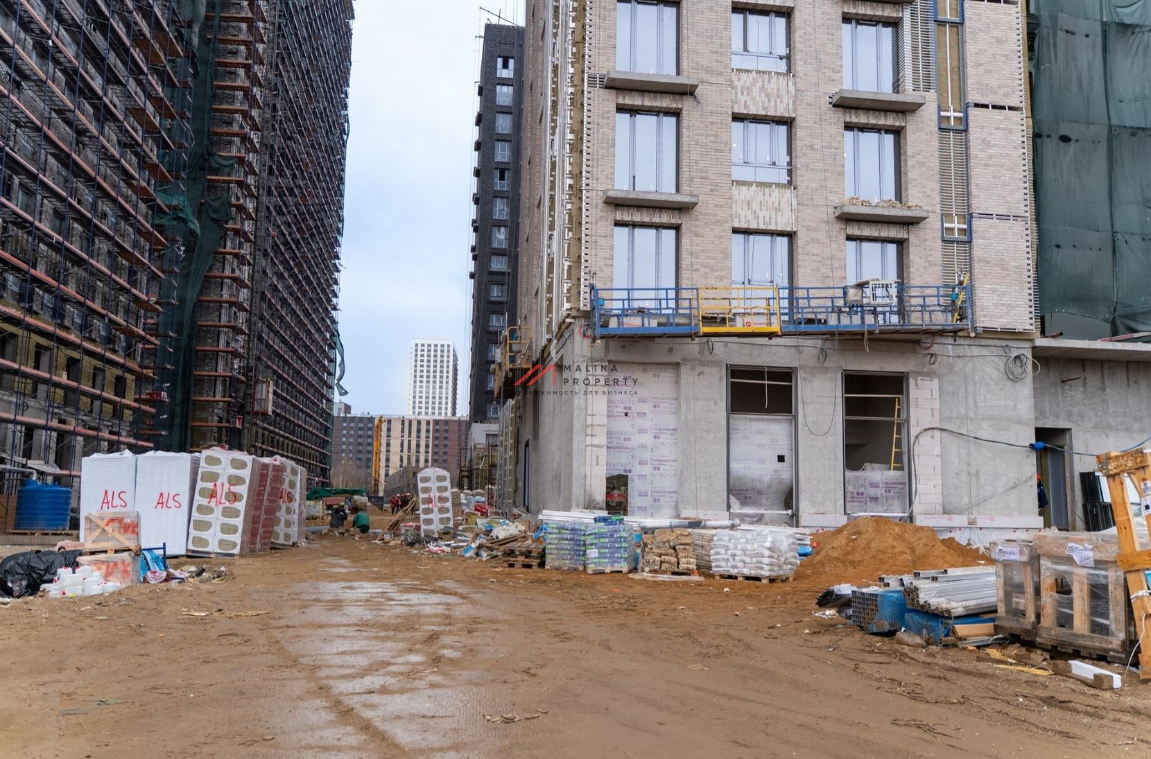 Продажа помещения с аптекой Нео-фарм в ЖК "Селигер Сити"