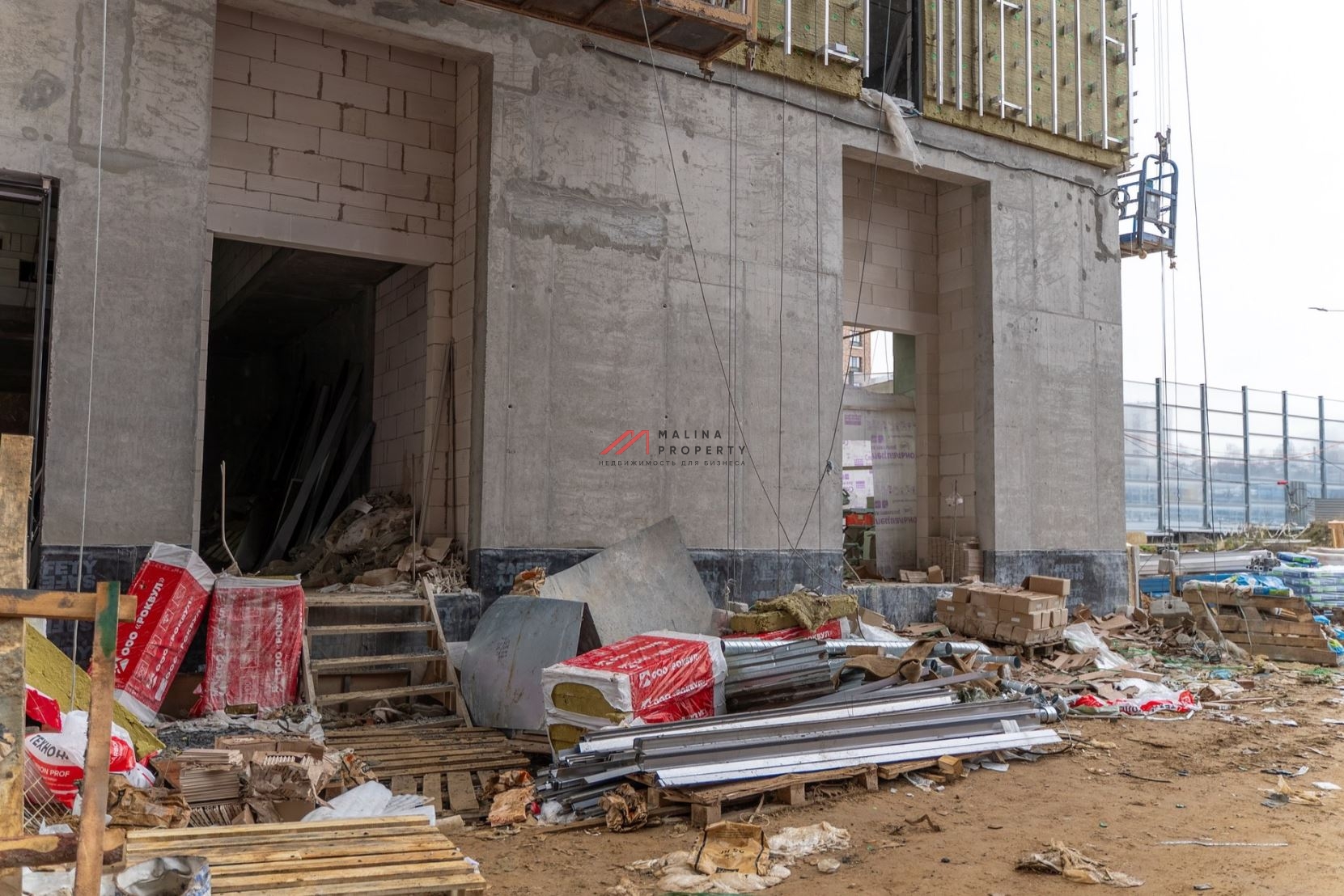 Продажа помещения с аптекой Нео-фарм в ЖК "Селигер Сити"