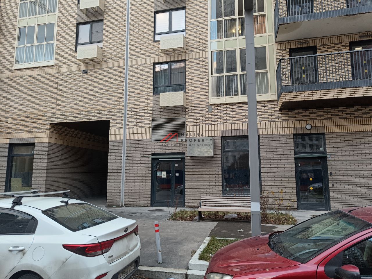 Продажа торгового помещения в новом доме