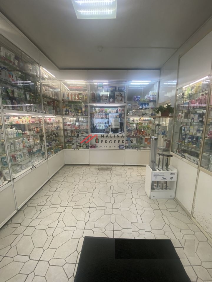 Продажа торгового помещения в районе Отрадное 