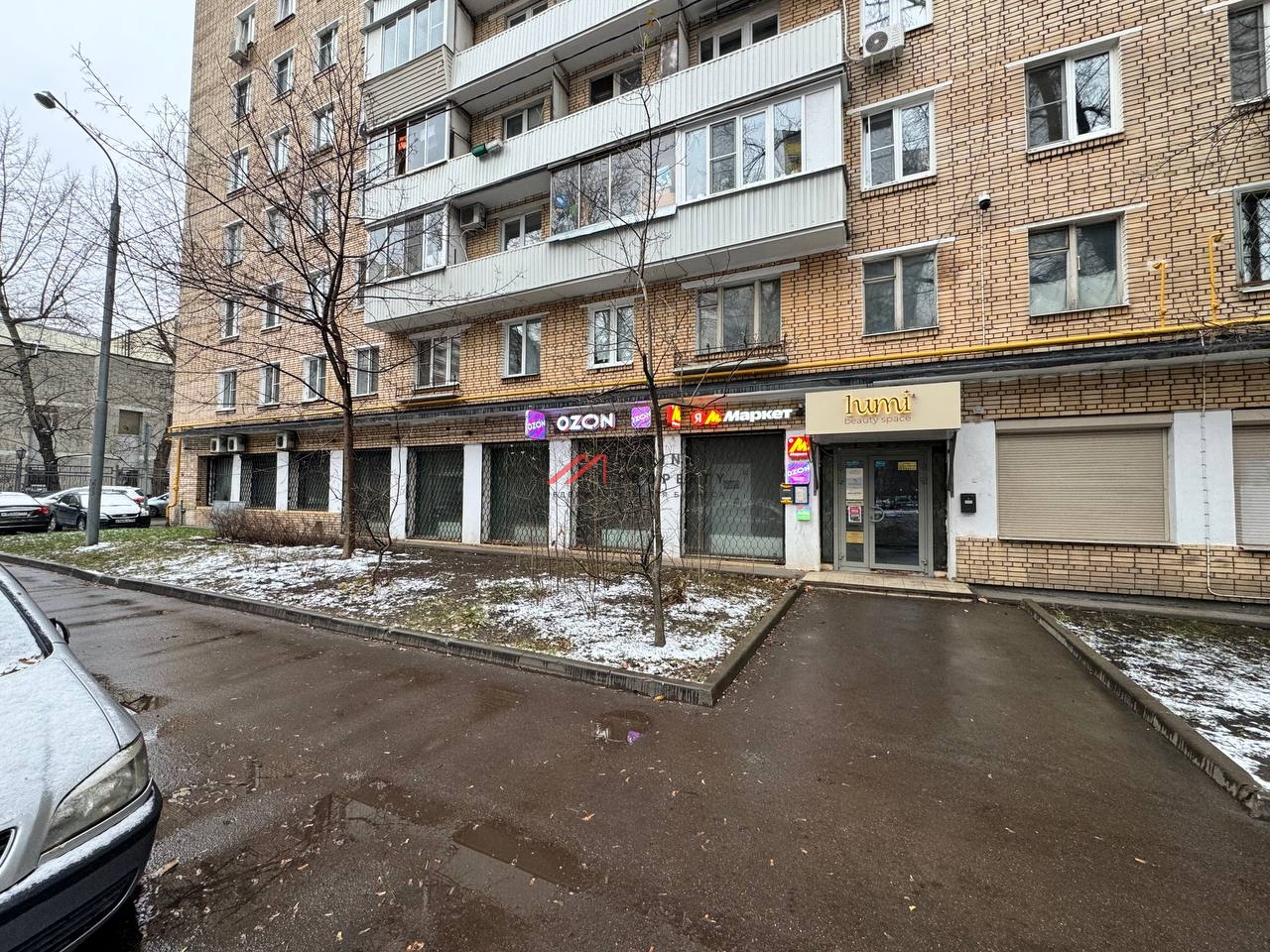 Продажа торгового помещения с арендаторами на Тульской