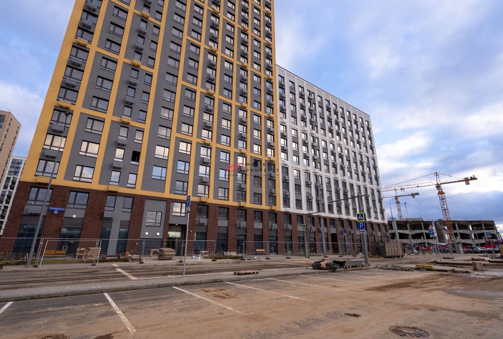 Продажа помещения с арендатором магазин "Пятерочка" в ЖК Лучи