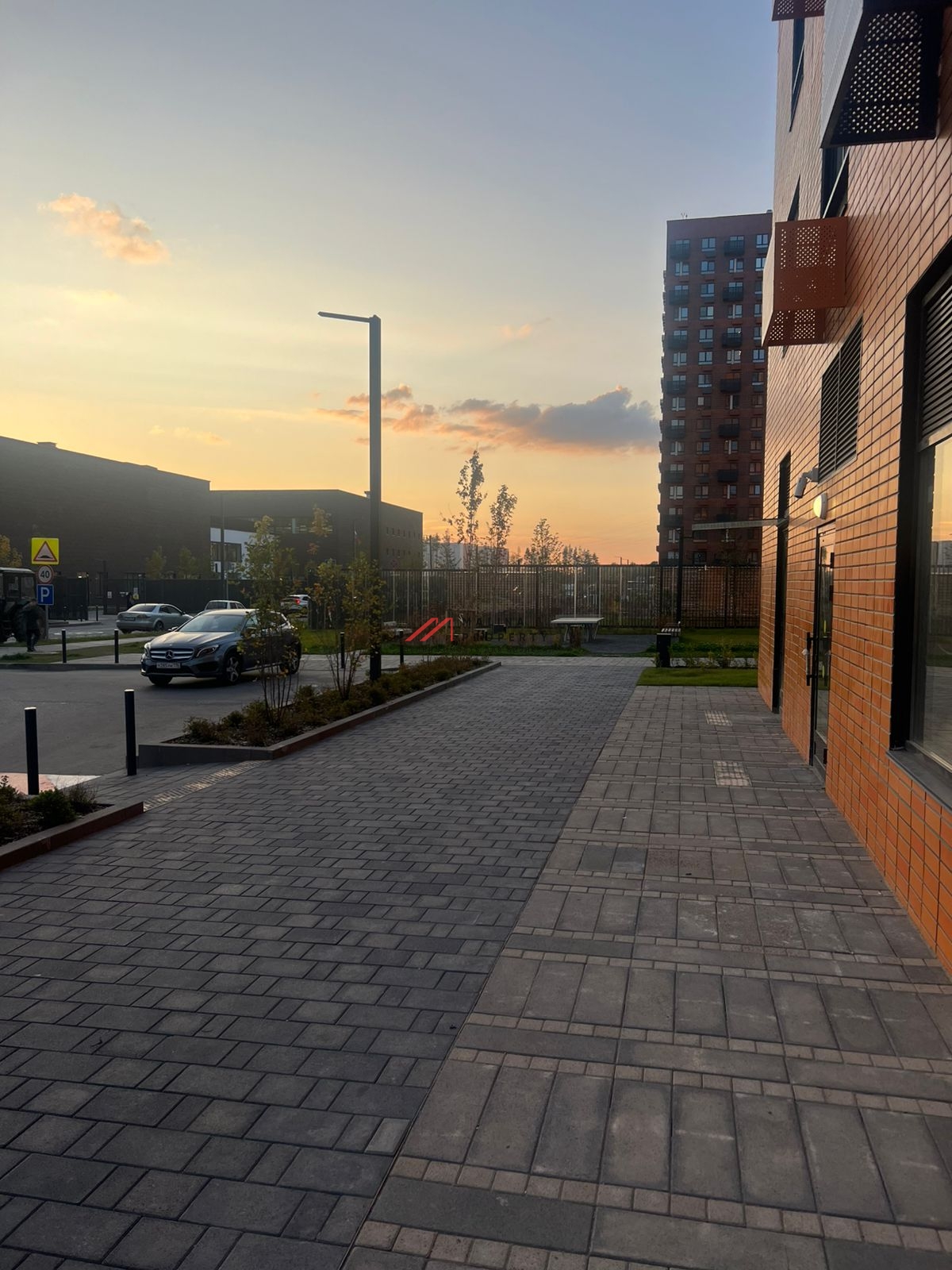 Аренда торгового помещения в ЖК "Саларьево парк"