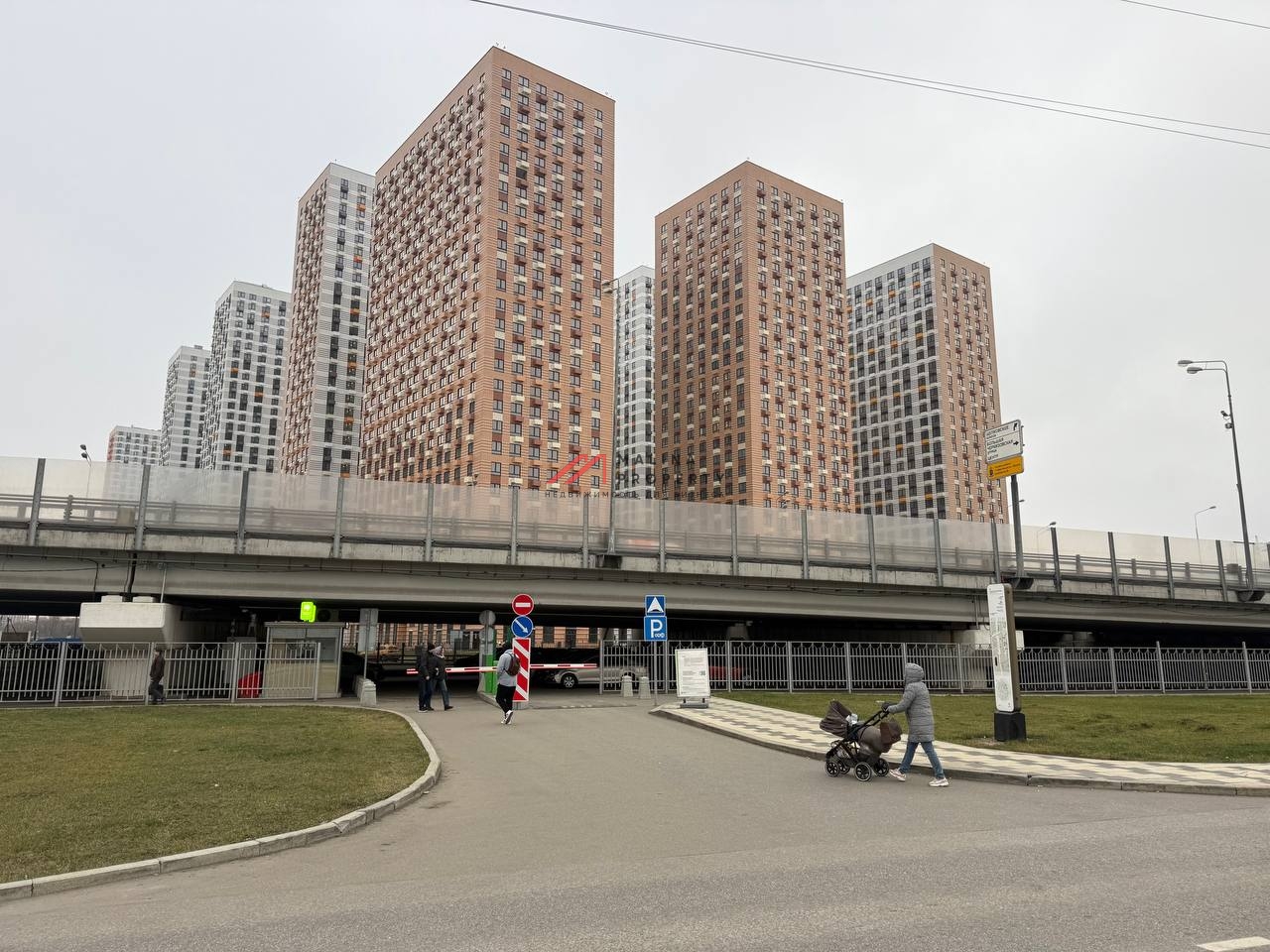 Продажа коммерческого помещения в ЖК Амурский Парк