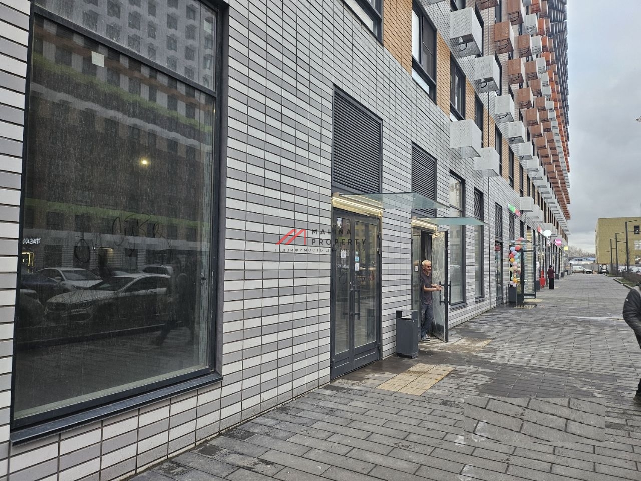 Продажа торгового помещения в ЖК "Люблинский парк"