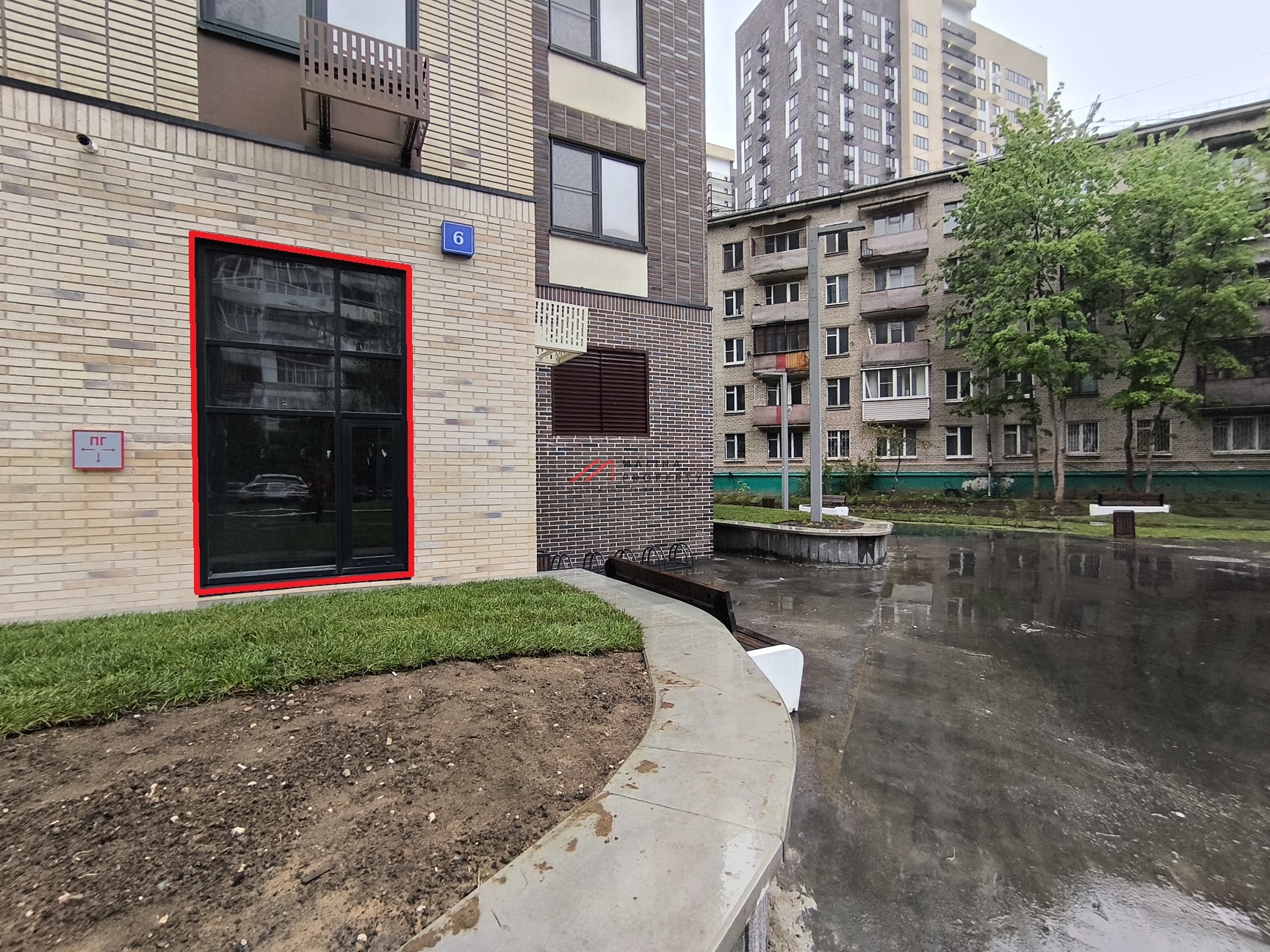 Продажа помещения с "Wildberries" в новом доме в Москве