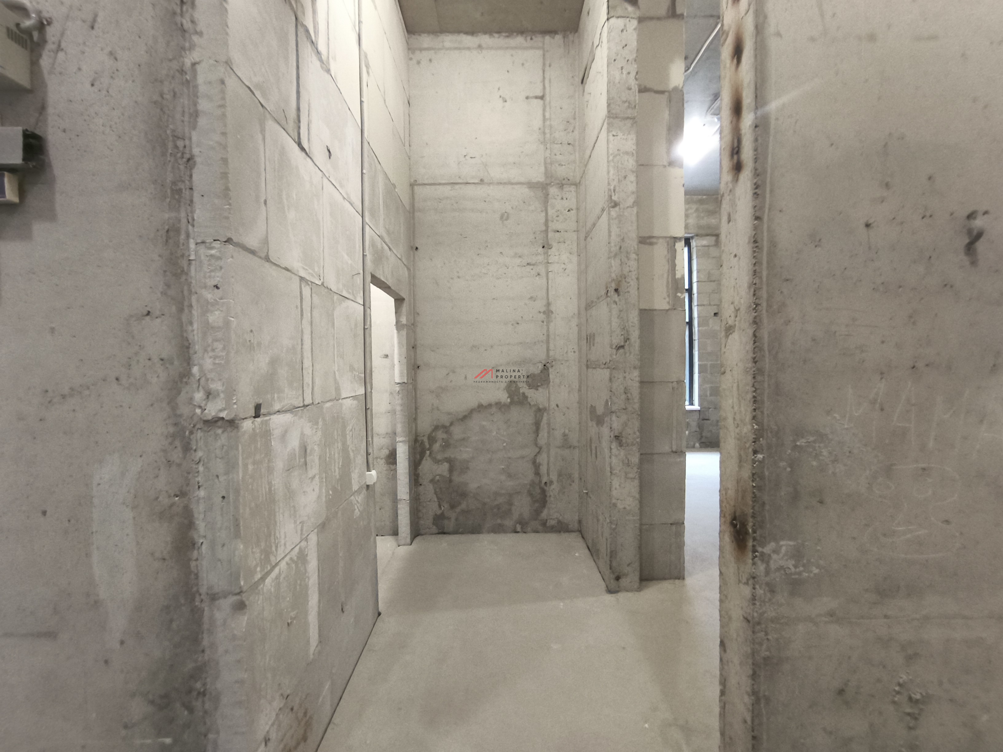 Продажа помещения с "Wildberries" в новом доме в Москве