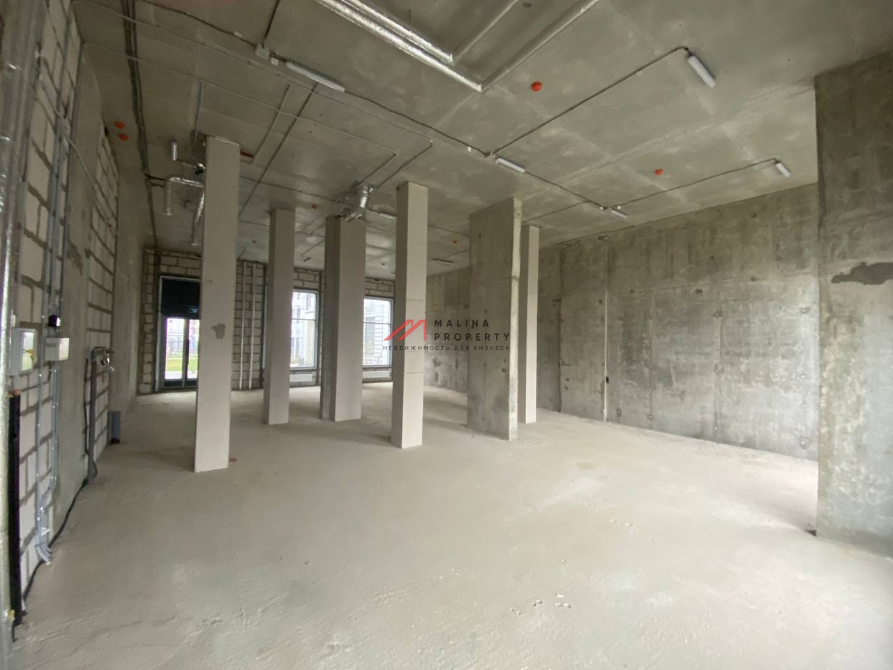 Аренда  торгового помещения в ЖК "Бунинские Луга" 