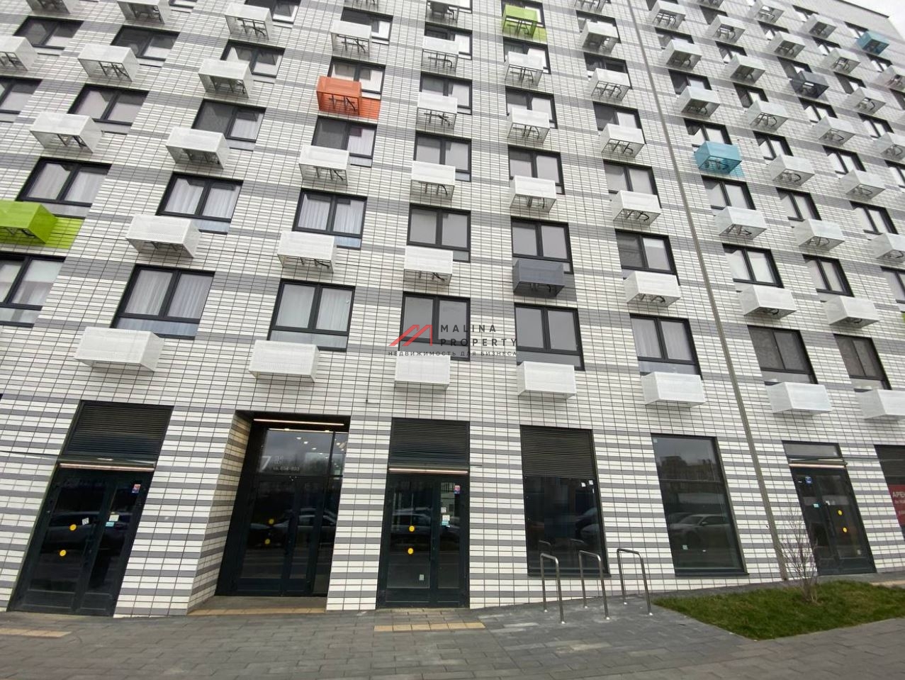 Аренда  торгового помещения в ЖК "Бунинские Луга" 