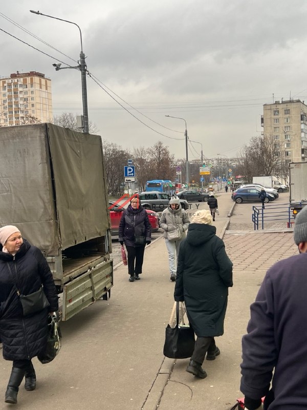 Продажа торгового помещения с сетевыми арендаторами 