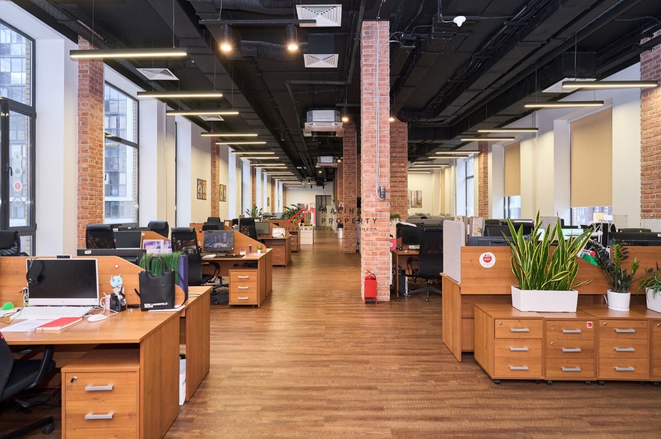 Продажа помещения с арендатором офис А101