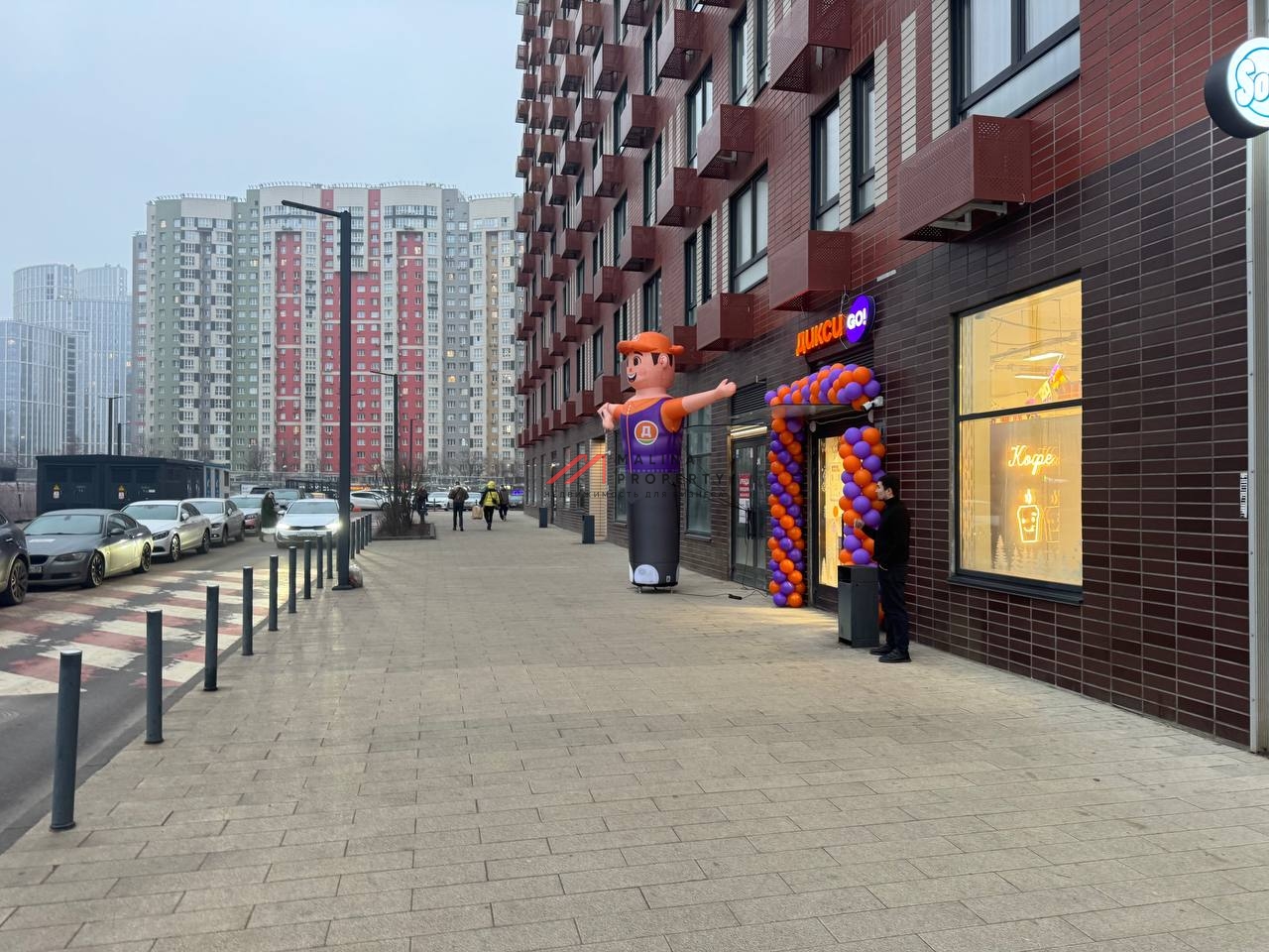 Продажа помещения с арендатором Дикси в ЖК Большая Очаковская 2