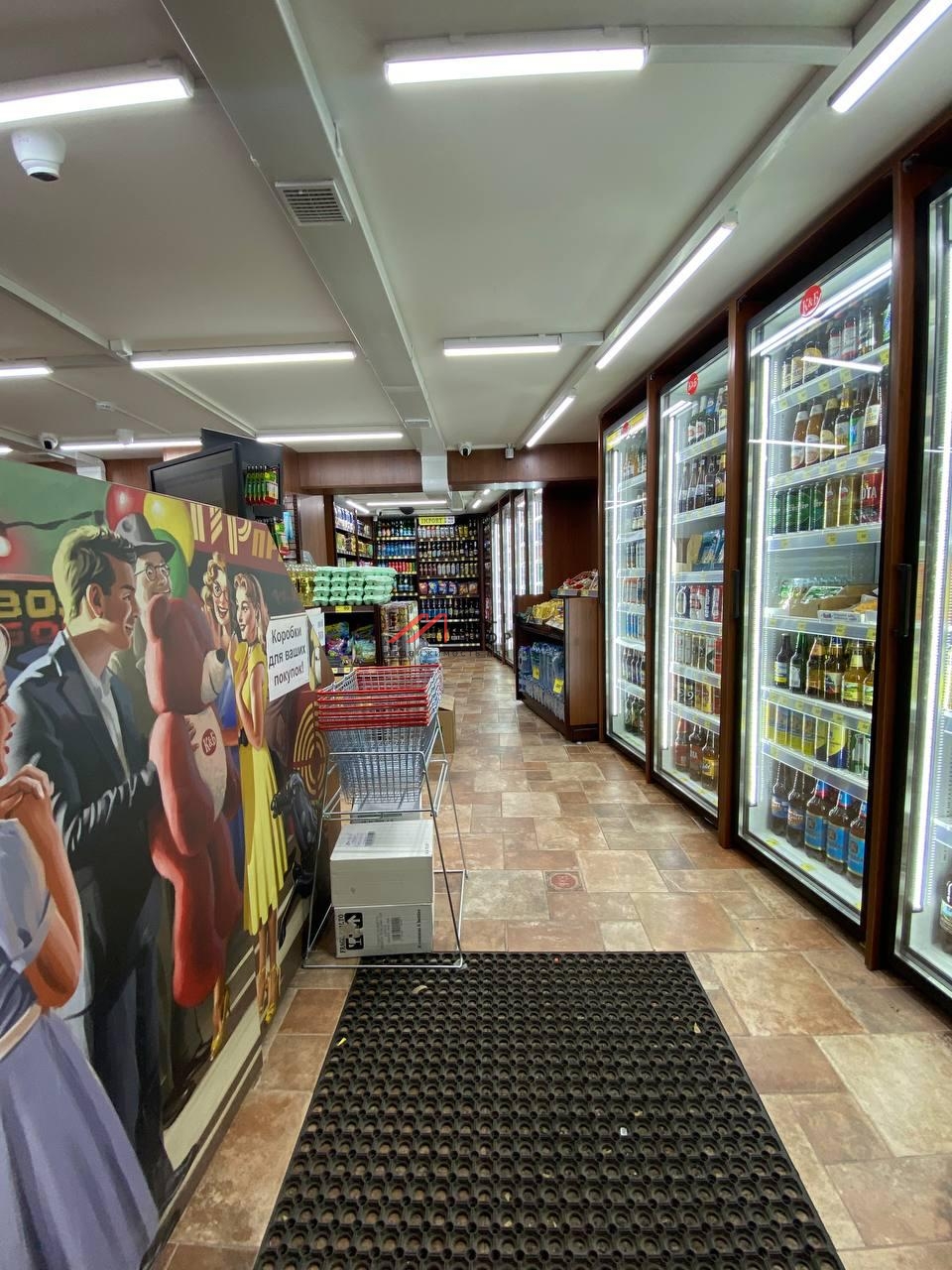 Продажа помещения с магазином "Красное и Белое" на Новом Арбате