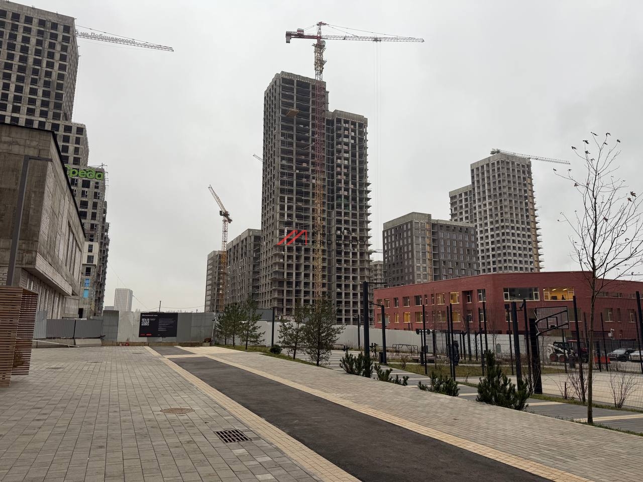 Продажа торгового помещения в ЖК "Матвеевский парк"