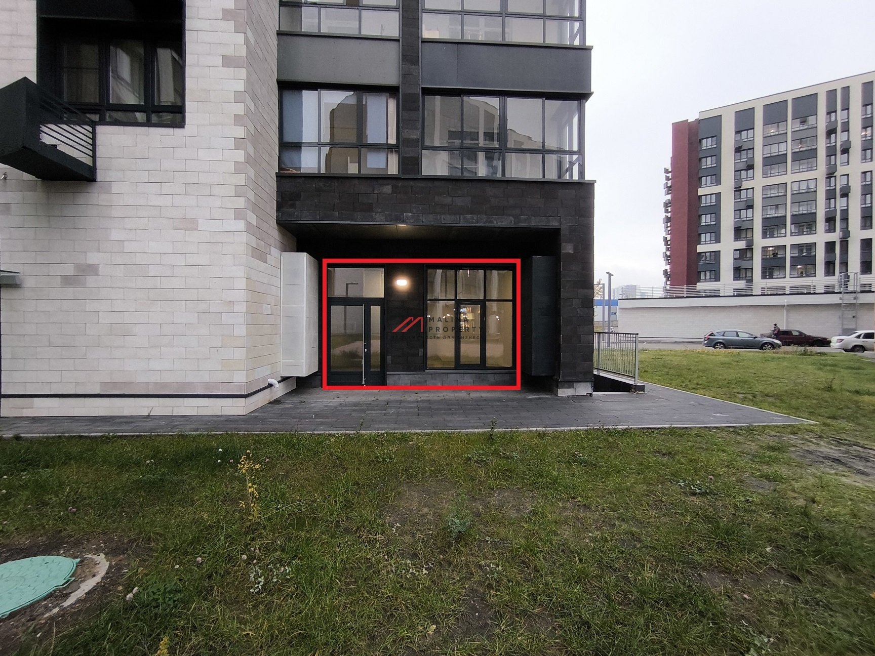 Продажа помещения в новом жилом доме