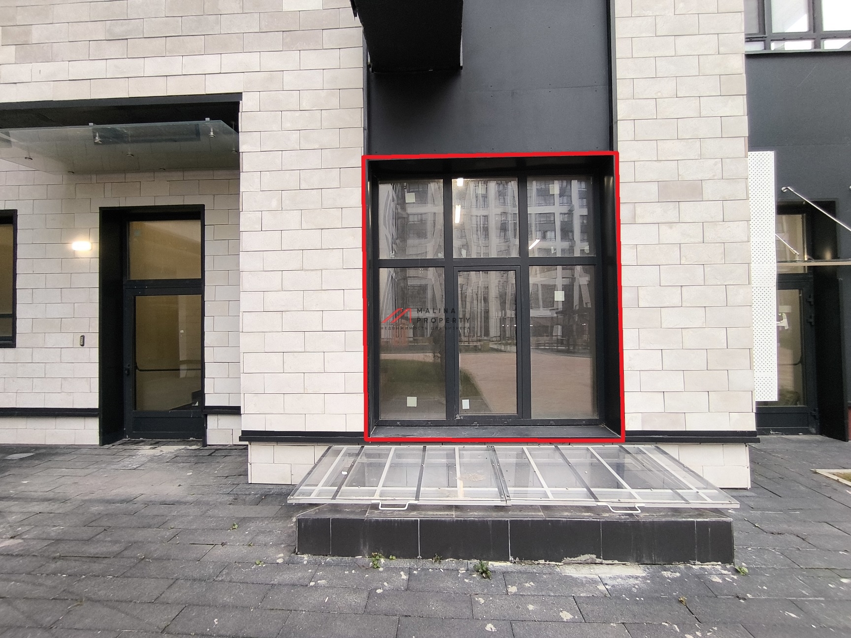 Продажа помещения в новом жилом доме