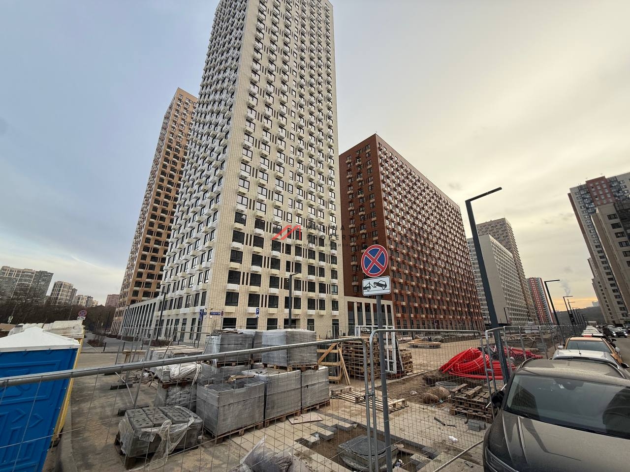 Продажа помещения в ЖК "Митинский лес" 