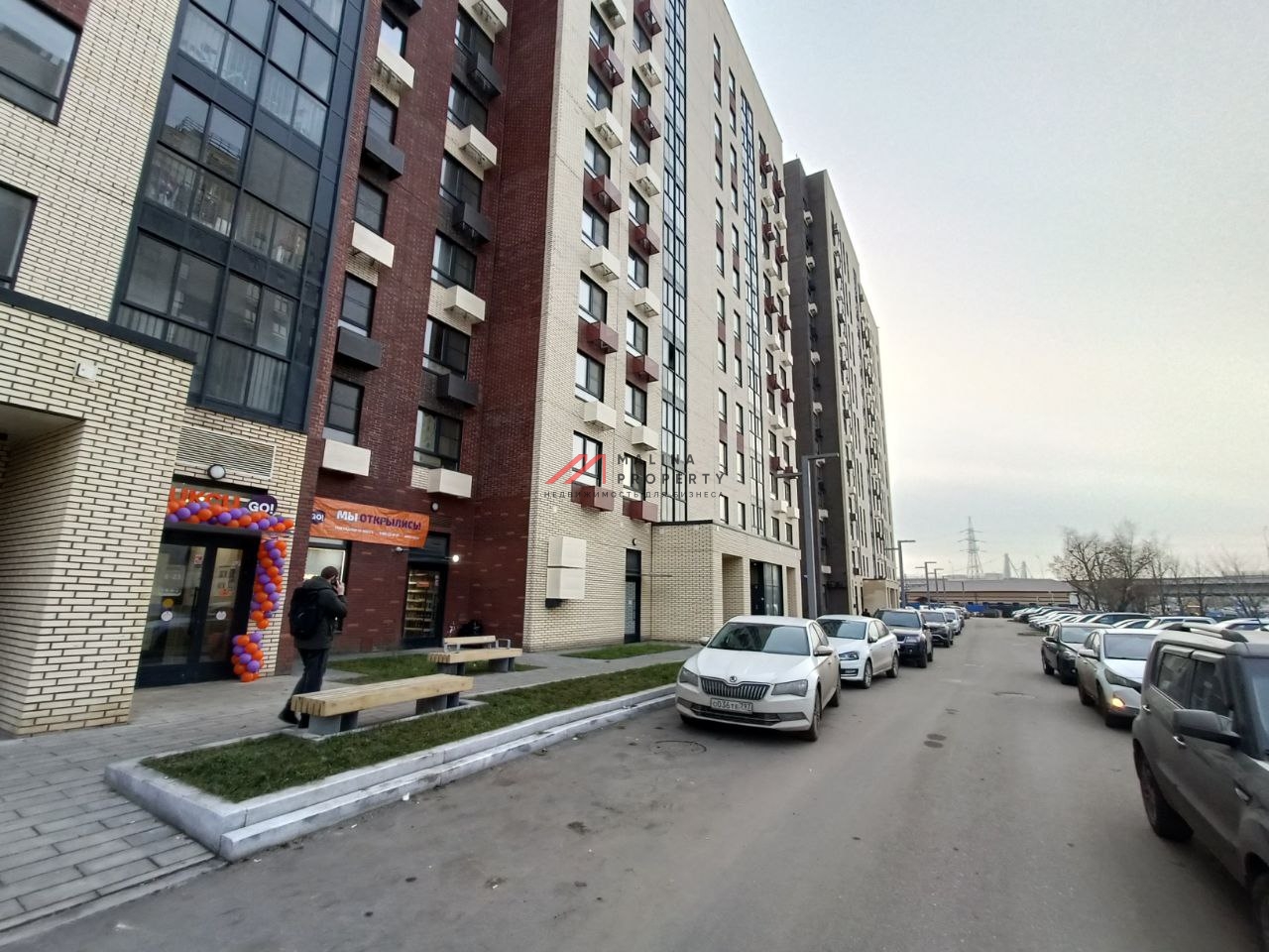 Продажа помещения с арендатором "Дикси" 