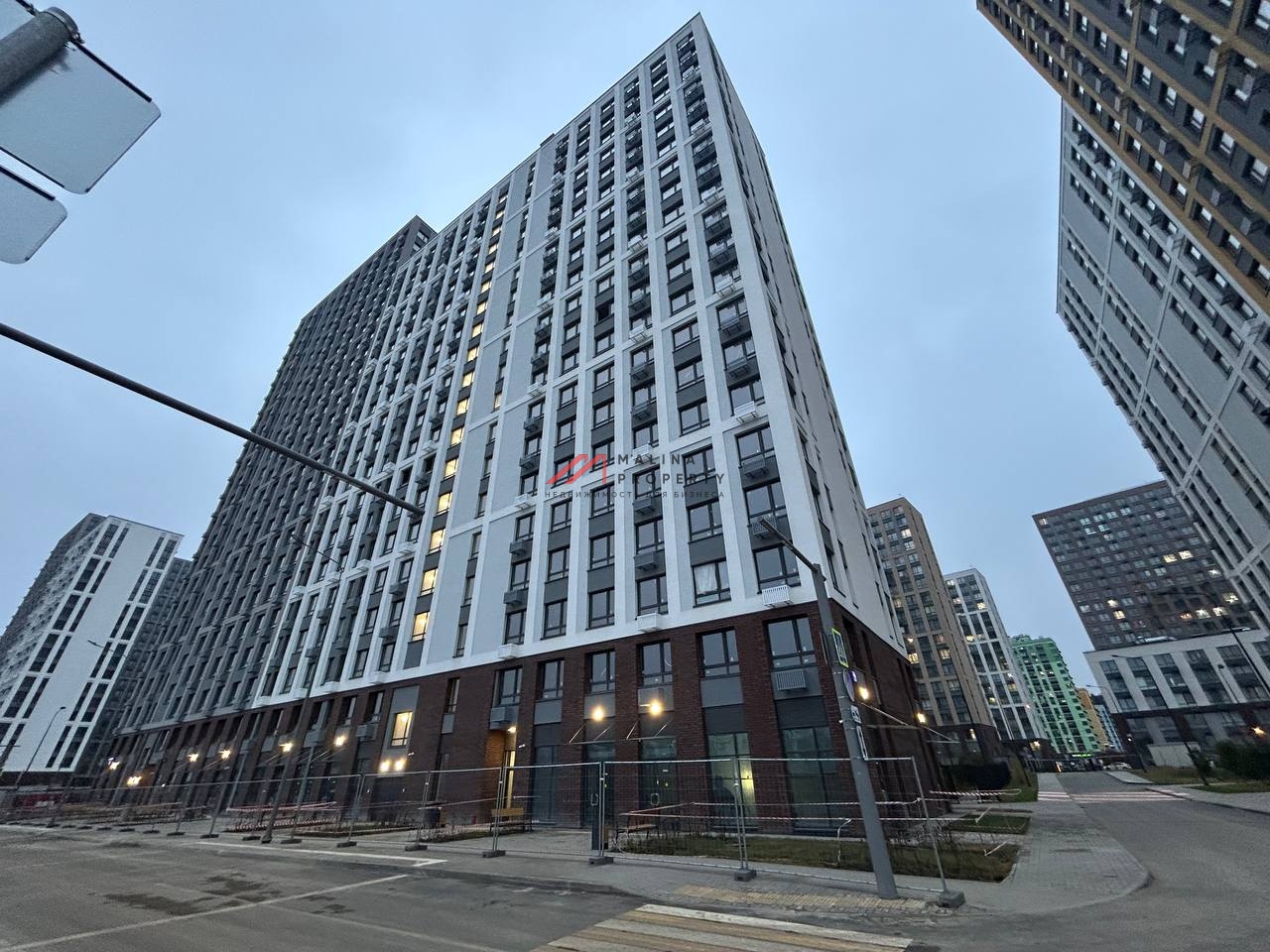 Продажа помещения с арендатором магазин "Магнит" в ЖК Лучи