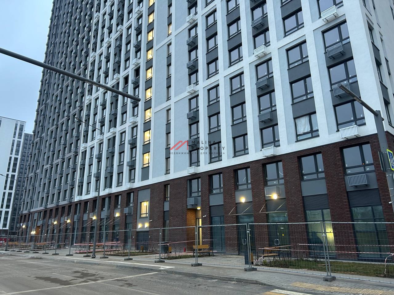 Продажа помещения с арендатором магазин "Магнит" в ЖК Лучи