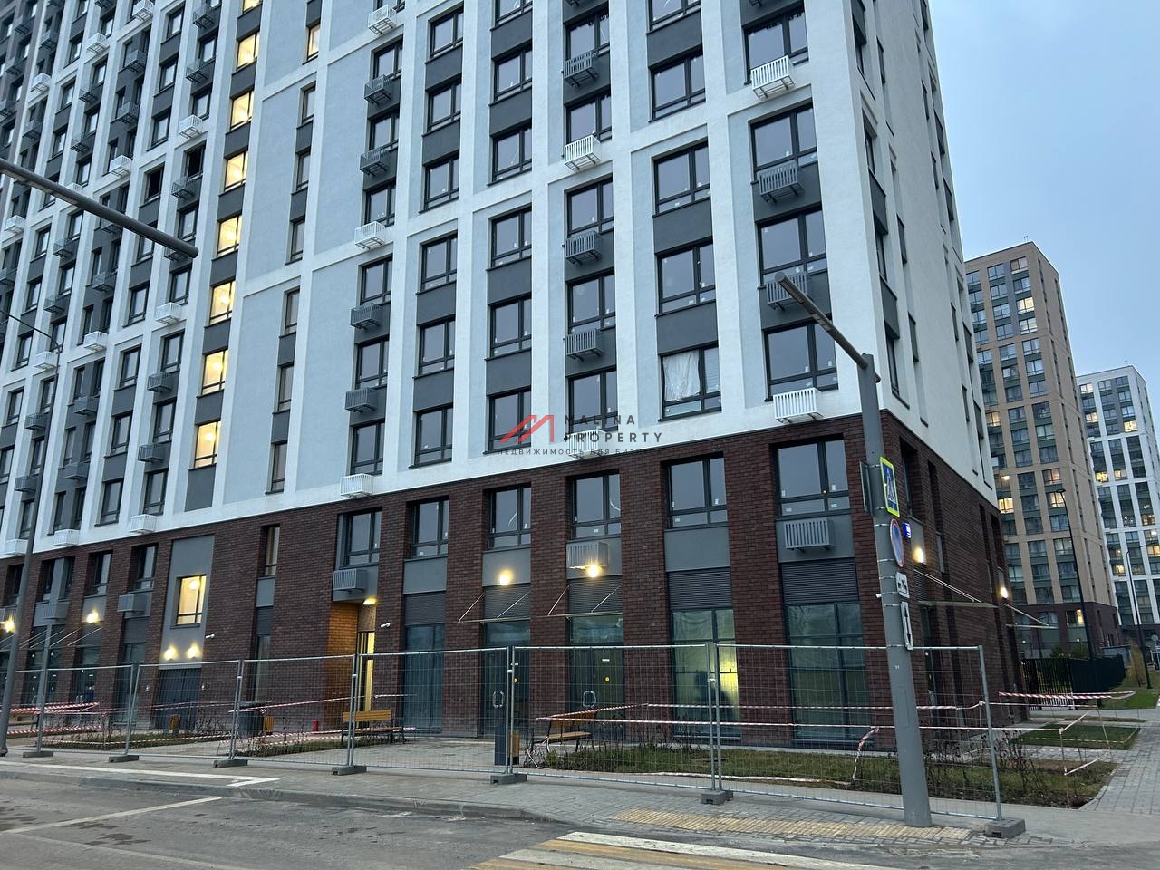 Продажа помещения с арендатором магазин "Магнит" в ЖК Лучи