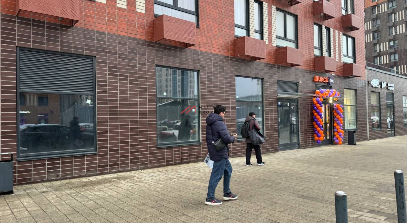 Продажа торгового помещения в ЖК " Большая Очаковская 2"