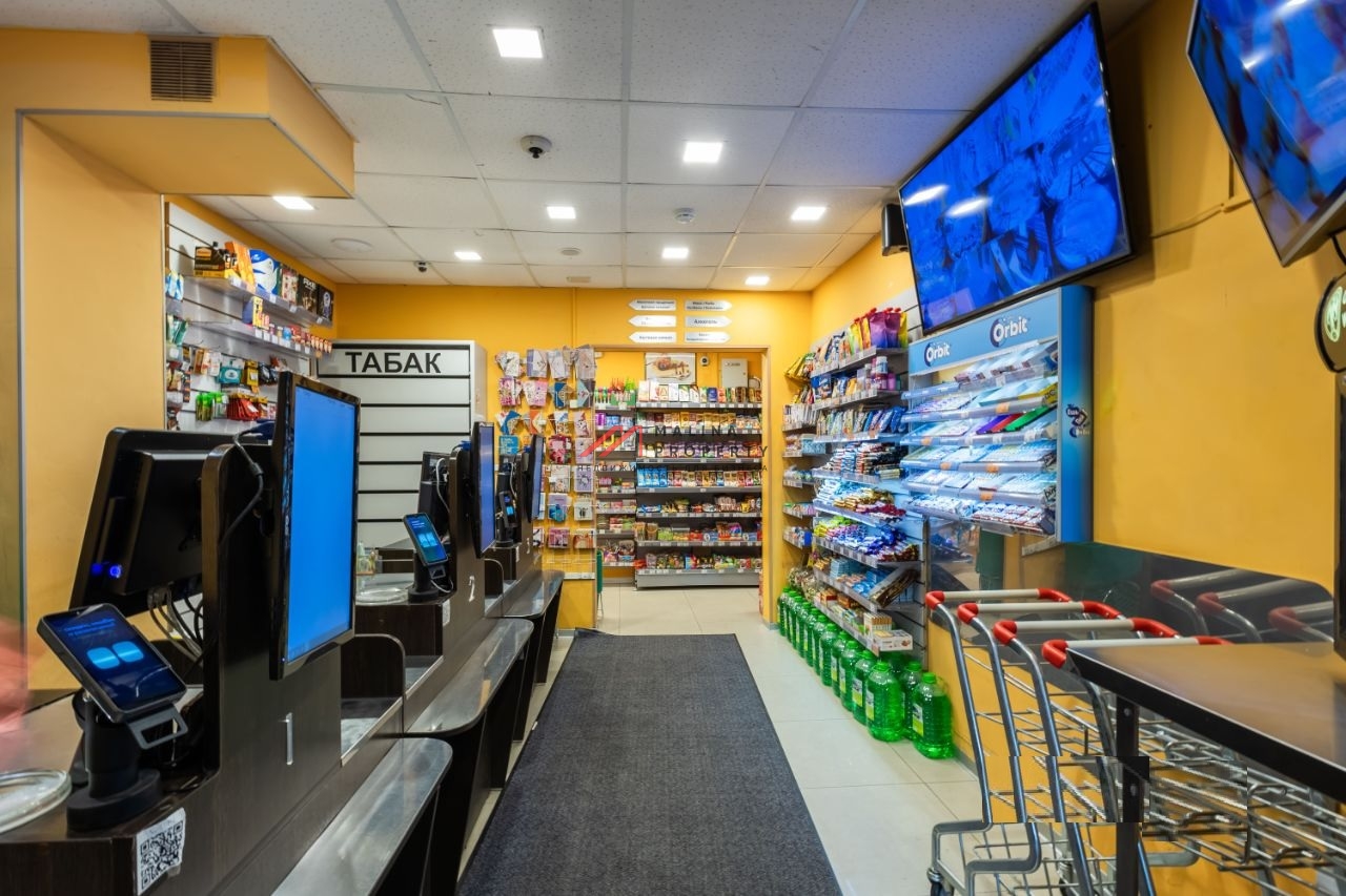 Продажа торгового помещения с арендатором в Мытищах 