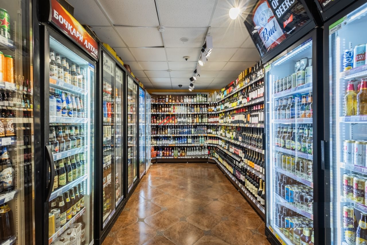 Продажа торгового помещения с арендатором в Мытищах 