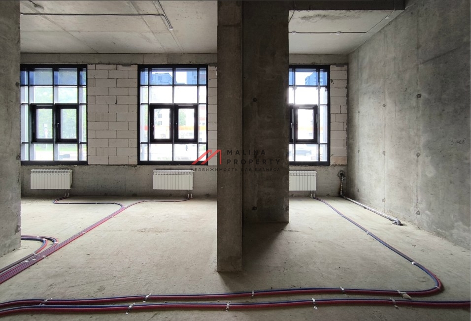 Аренда торгового помещения в новом доме 