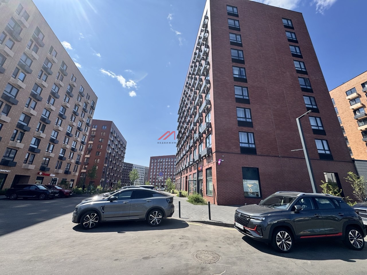 Продажа нежилого помещения в ЖК Ильинские Луга