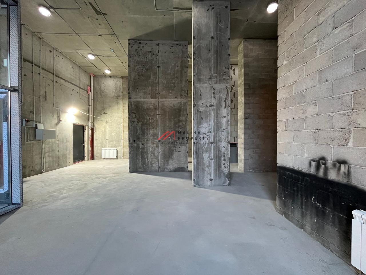 Продажа торгового помещения в новом доме 