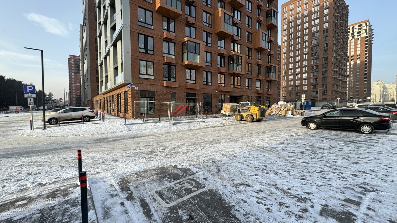 Продажа торгового помещения ЖК "Квартал Авиаторов"