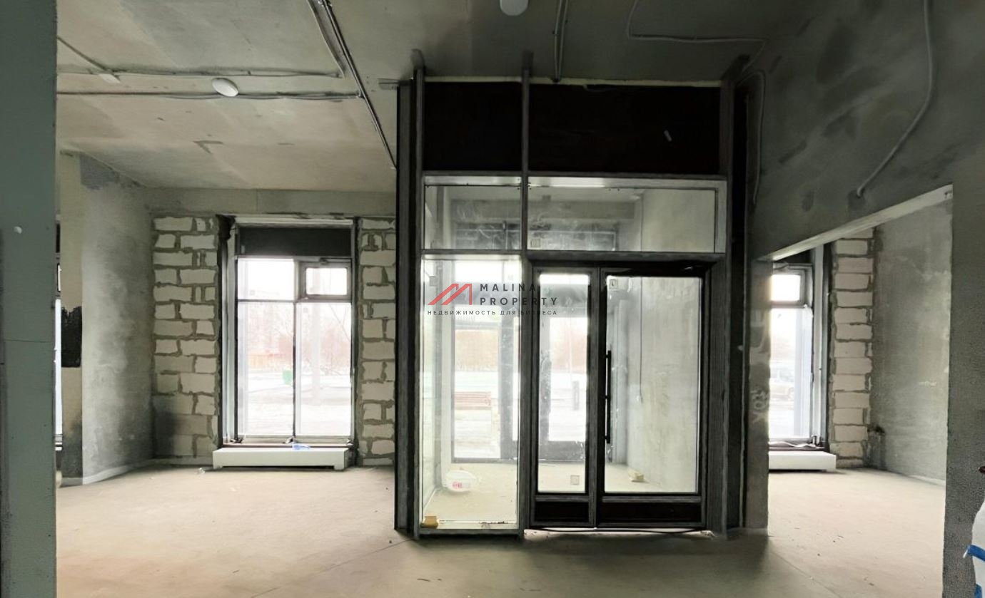 Продажа торгового помещения в новом доме в Перово