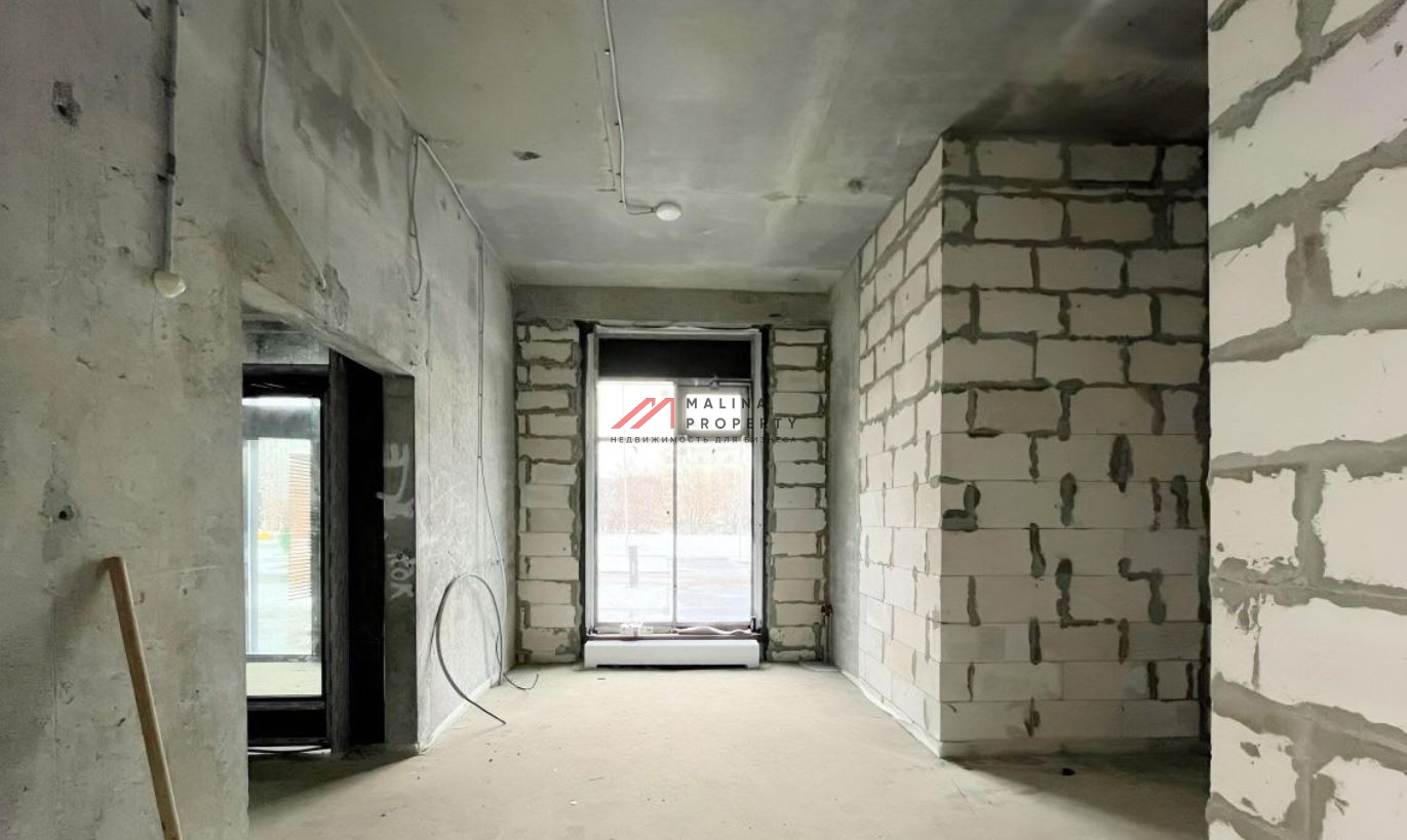 Продажа торгового помещения в новом доме в Перово