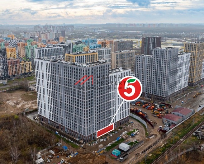 Продажа помещения с арендатором магазин "Пятёрочка" в ЖК Лучи
