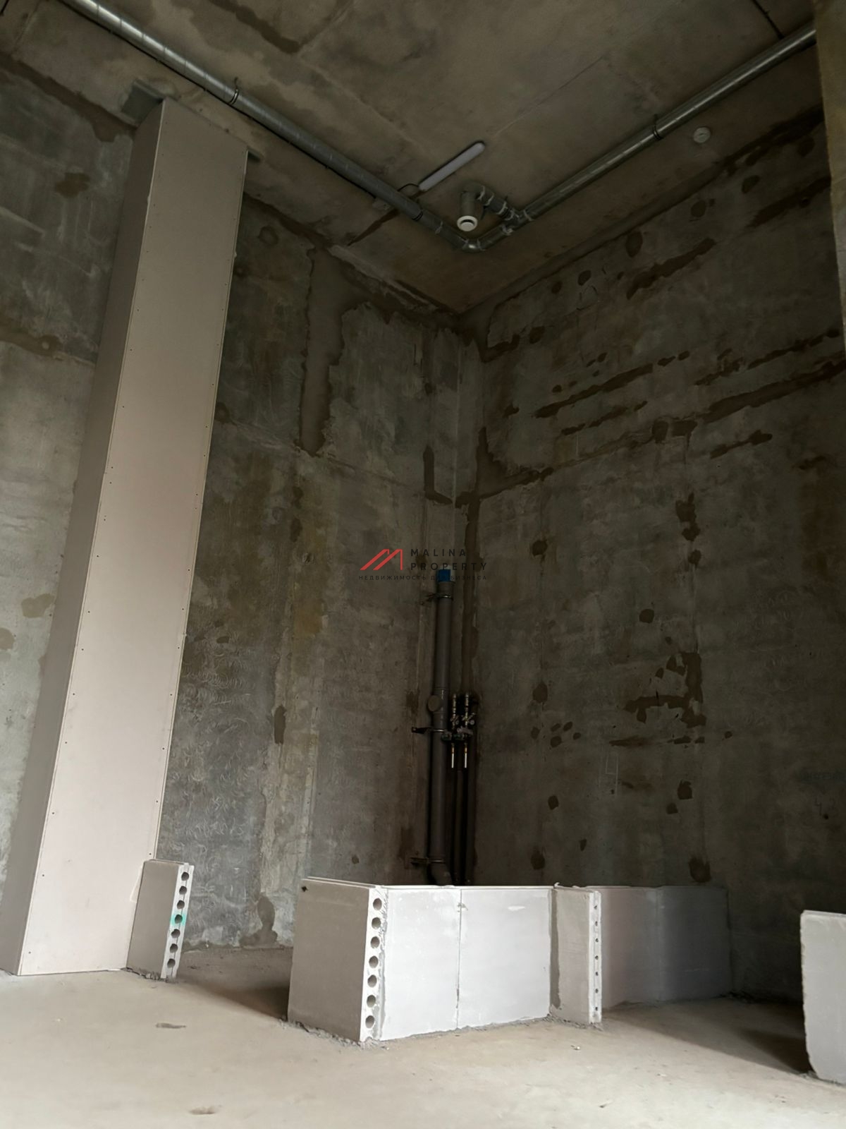 Продажа торгового помещения в ЖК "2-й Нагатинский"  