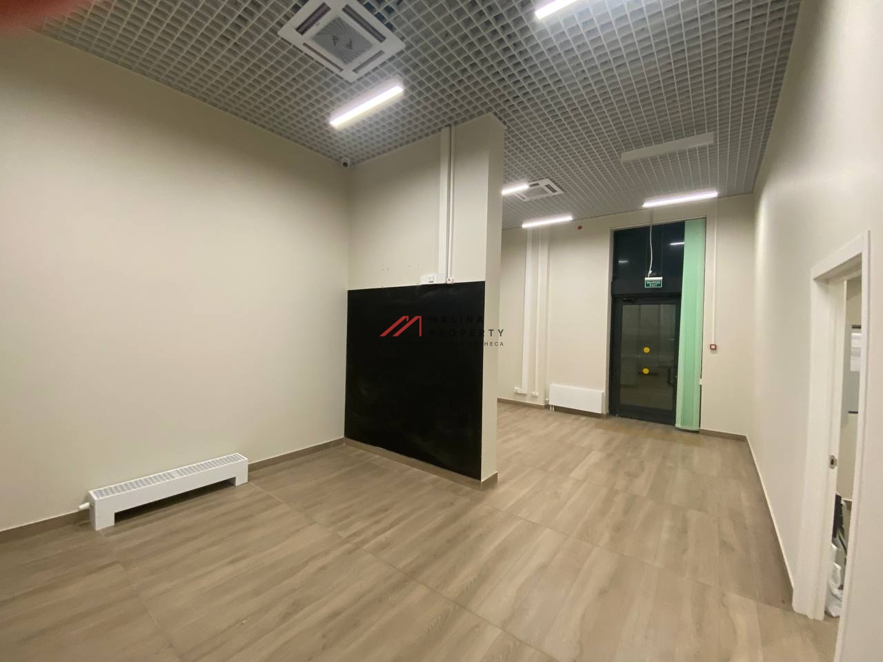 Продажа торгового помещения в новом доме