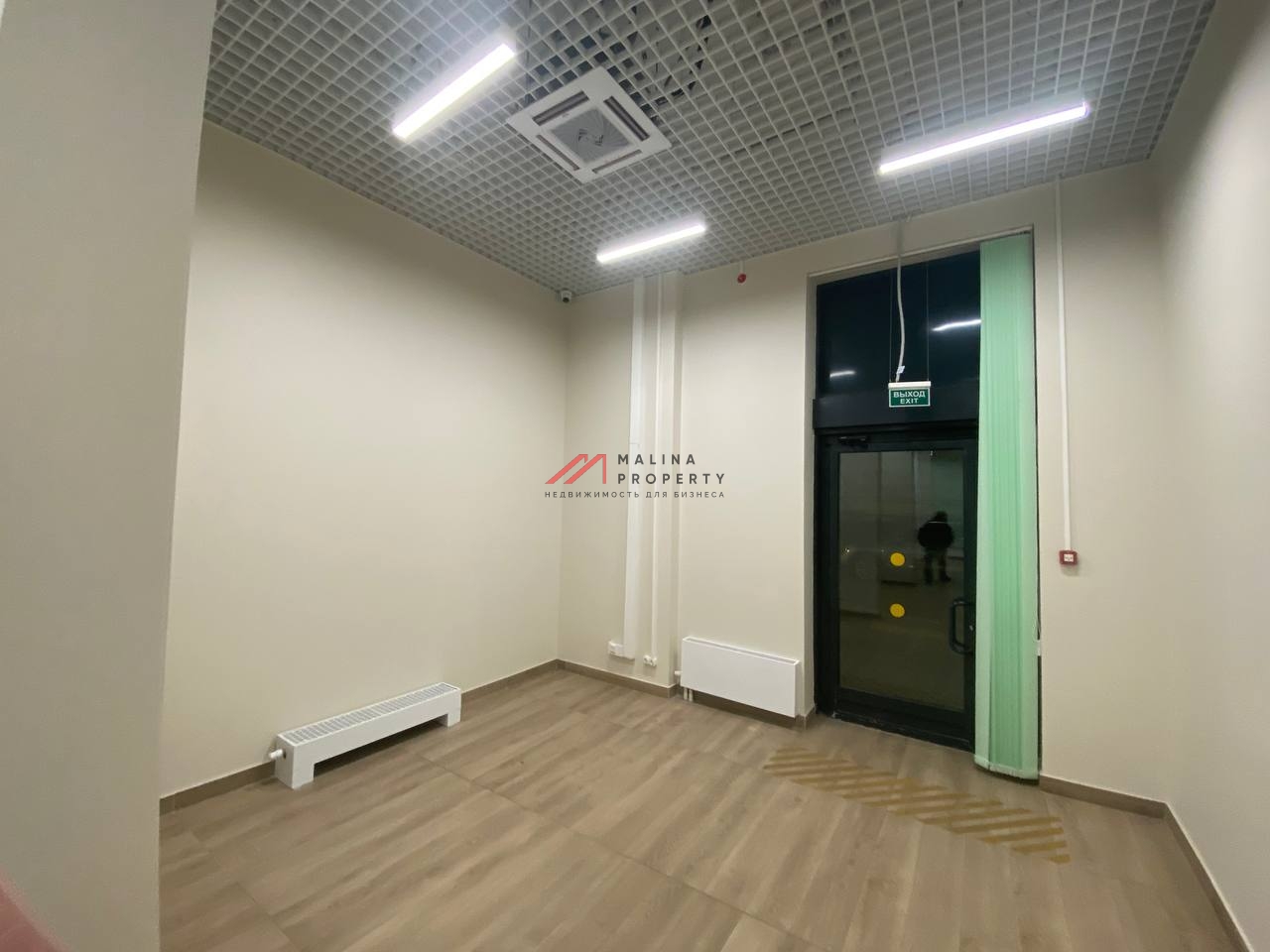 Продажа торгового помещения в новом доме