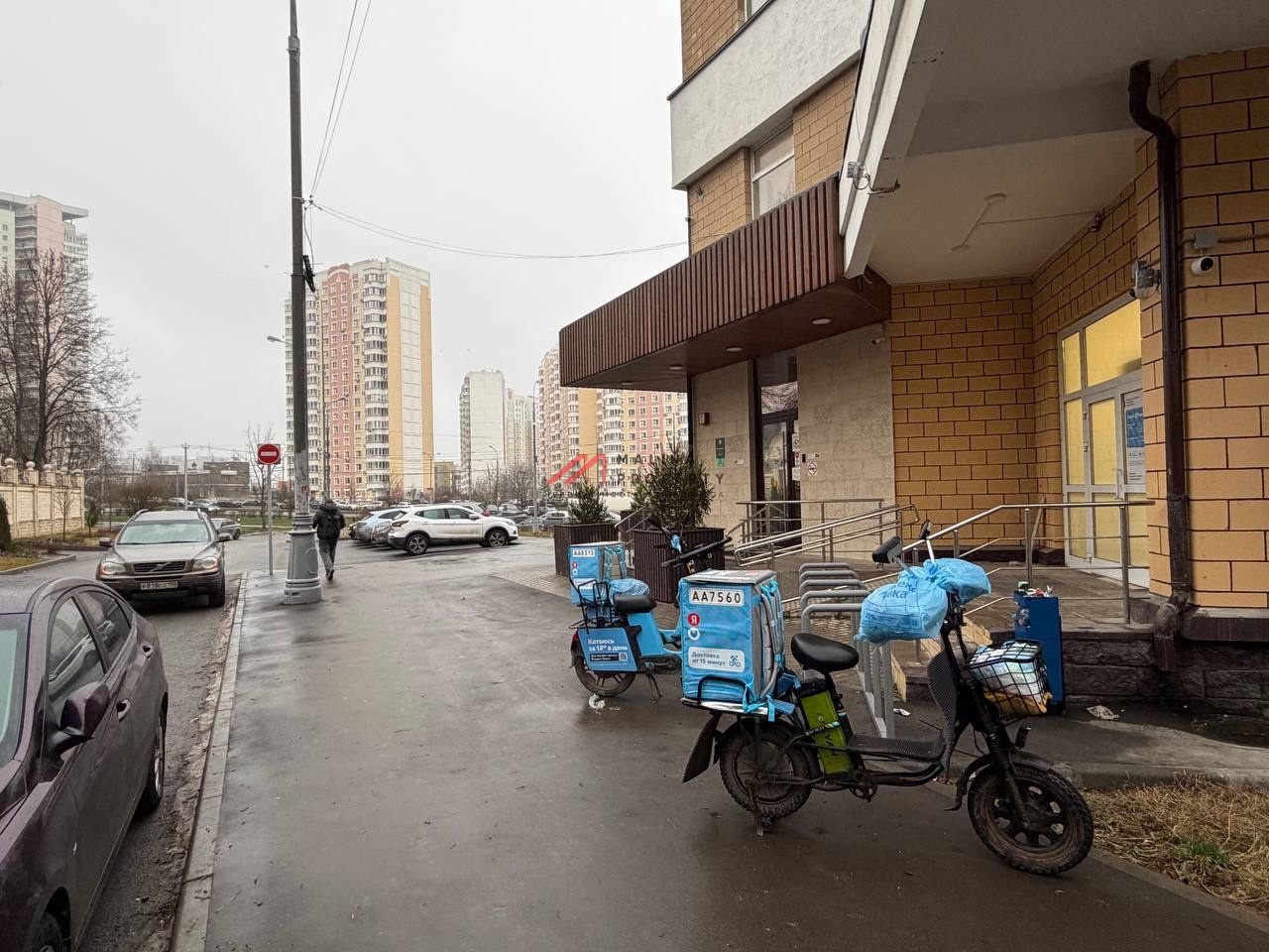 Продажа торгового помещения с арендатором "Яндекс Лавка"