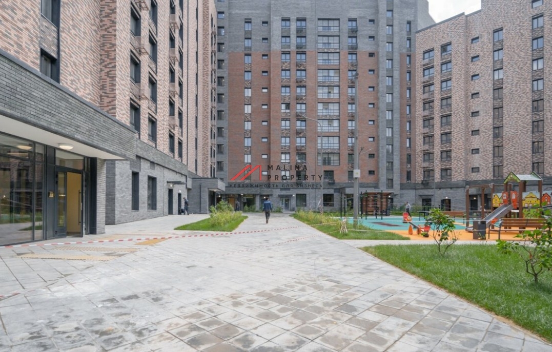 Продажа торгового помещения в новом доме