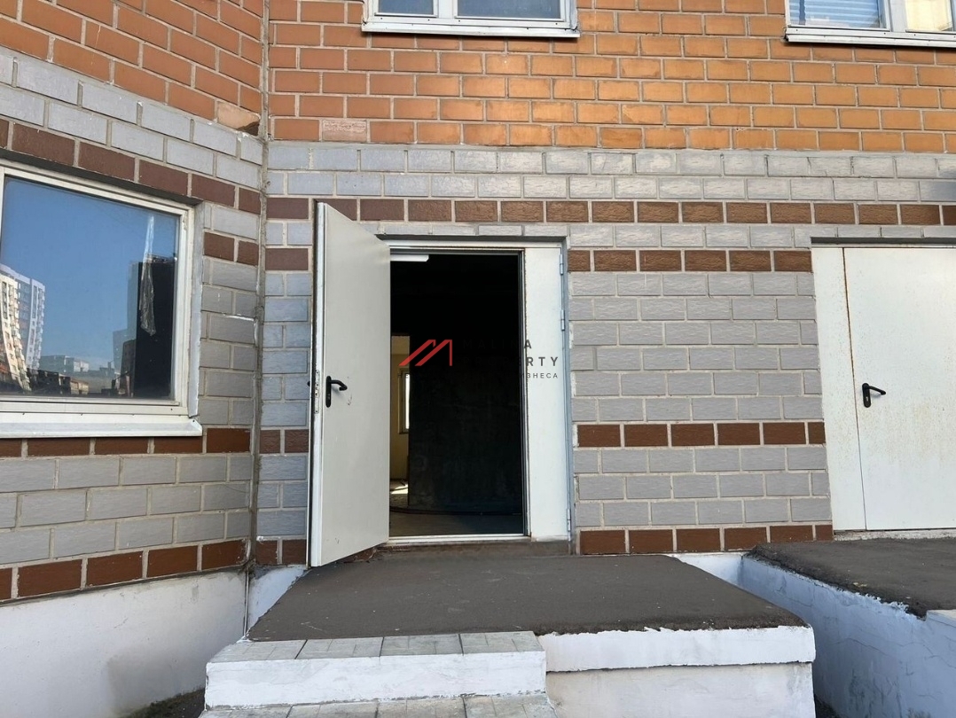 Аренда торгового помещения в новом доме