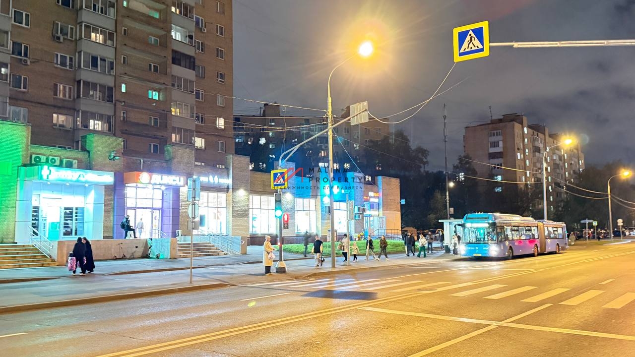 Продажа торгового помещения с арендатором Дикси