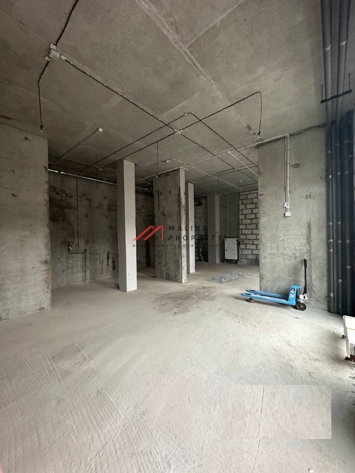 Продажа торгового помещения в ЖК "Белая Дача парк" 